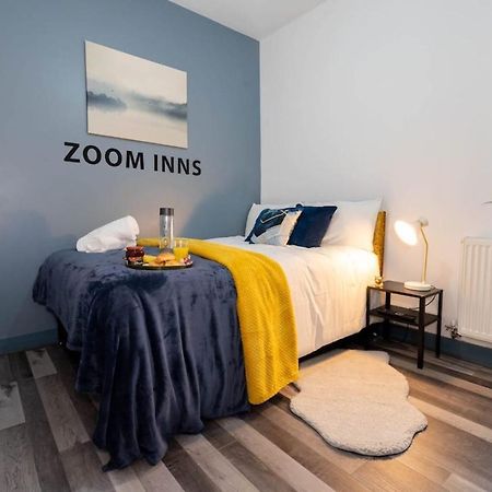 Autumn Oasis - Chic Studio In West Midlands Appartamento Birmingham Esterno foto