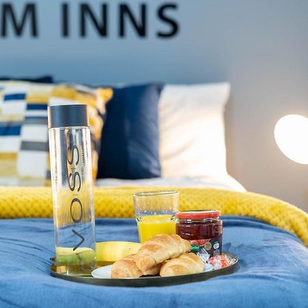 Autumn Oasis - Chic Studio In West Midlands Appartamento Birmingham Esterno foto
